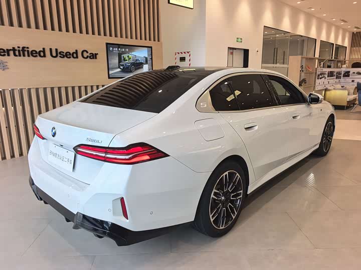 BMW 5 Series, 2024 — фото 9 из 9