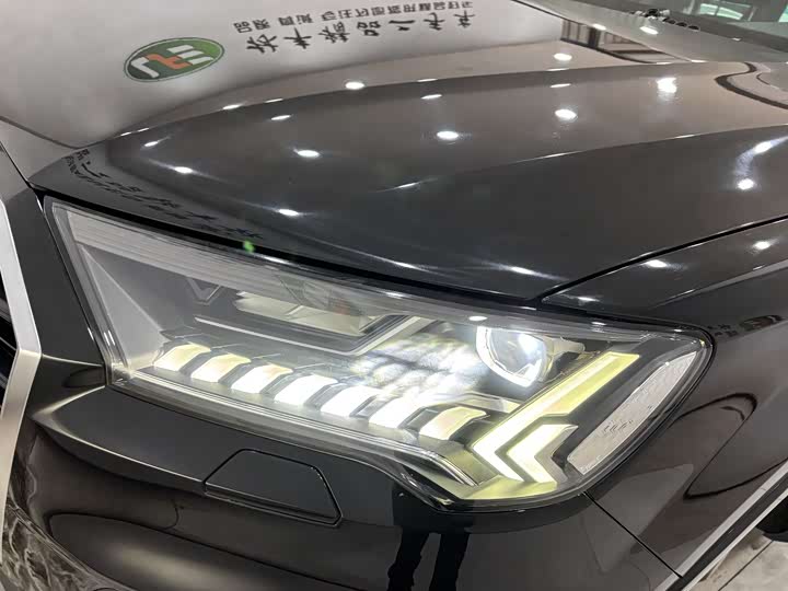 Audi Q7, 2022 — фото 9 из 9