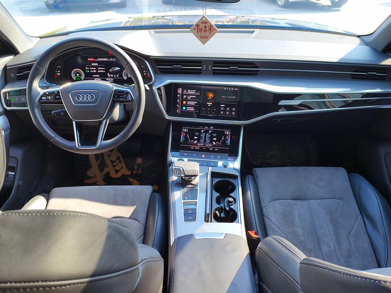 Audi A6L Hybrid, 2022 — фото 10 из 12