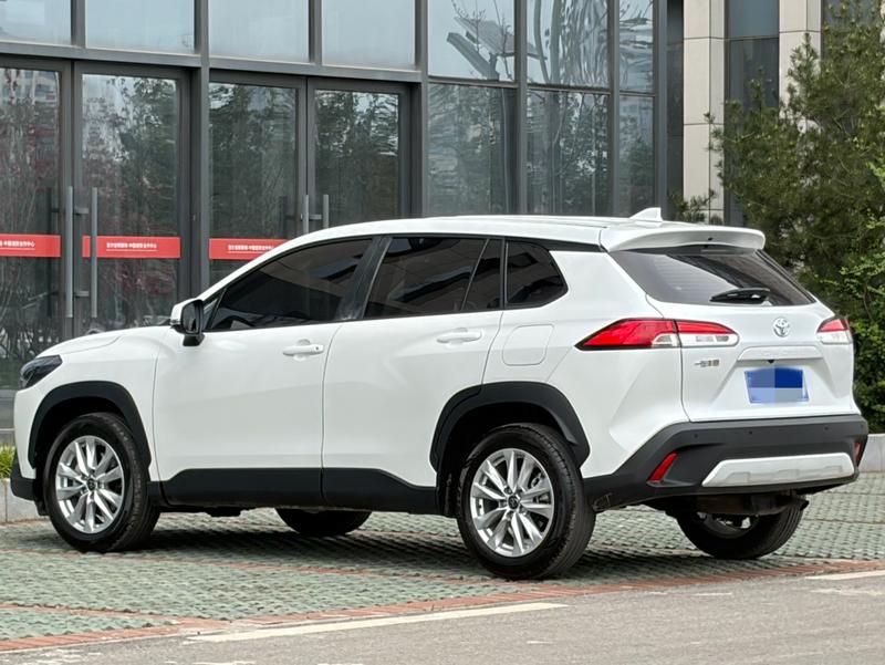 Toyota Corolla Cross, 2025 — фото 4 из 12