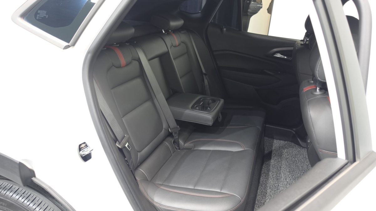 Chevrolet Trax, 2023 — фото 11 из 12