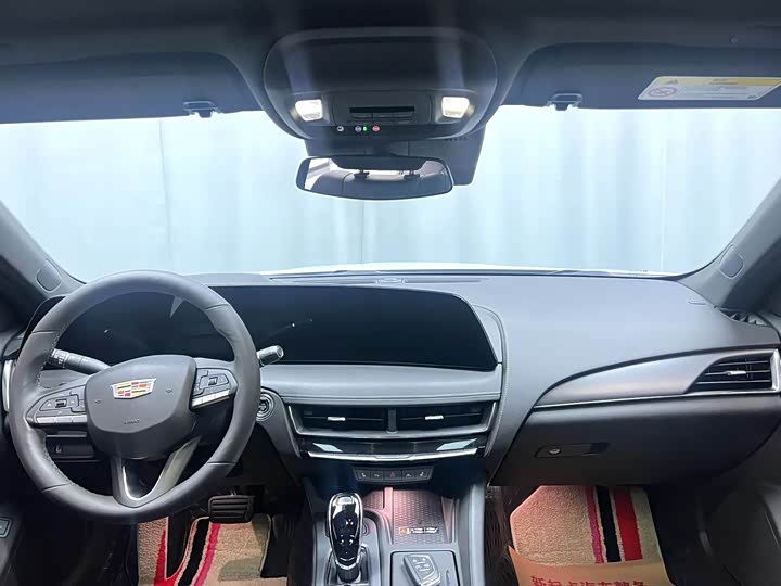 Cadillac CT5, 2023 — фото 7 из 9