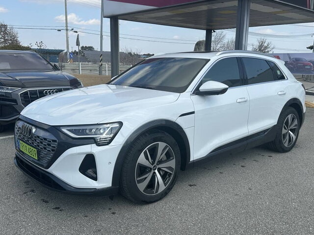 Audi Q8 e-tron, 2024 — купить в Белгороде под ключ
