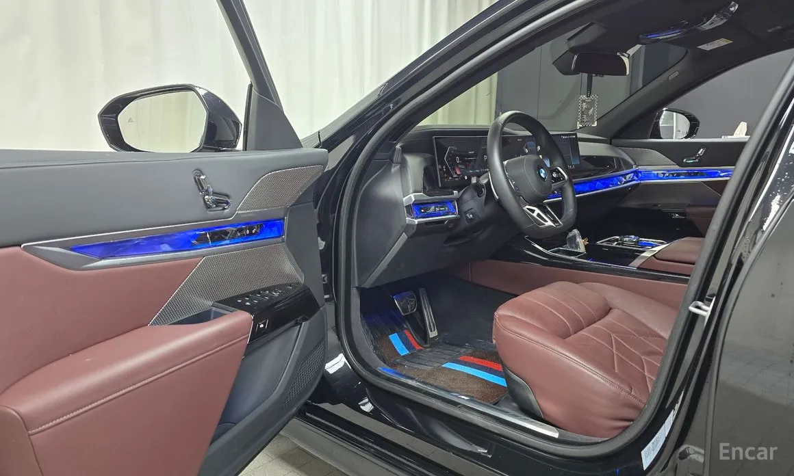 BMW 7 Series, 2024 — фото 11 из 12