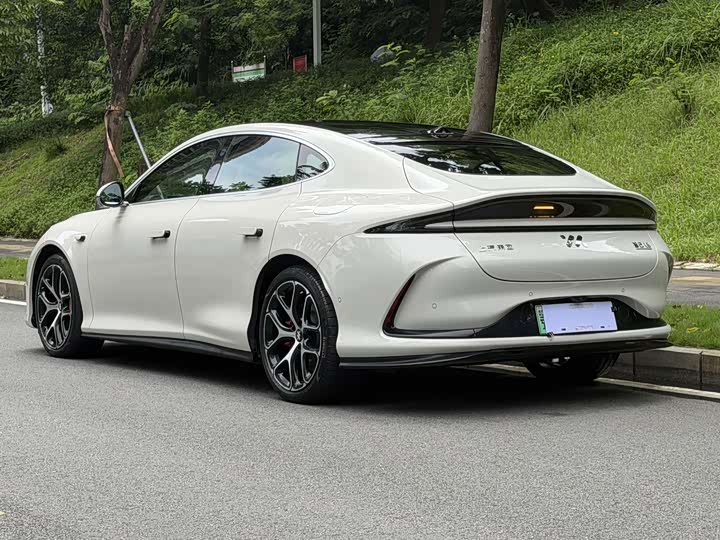 IM motors L6, 2025 — фото 4 из 9
