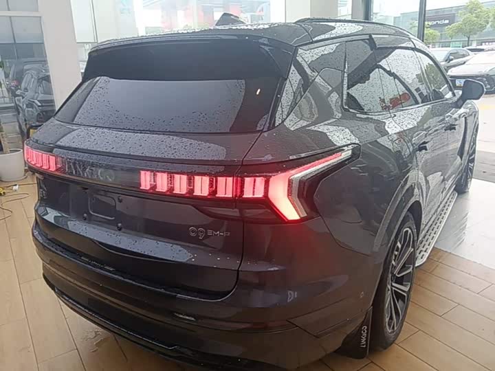 Lynk & Co 09 EM-P Hybrid, 2023 — фото 5 из 9
