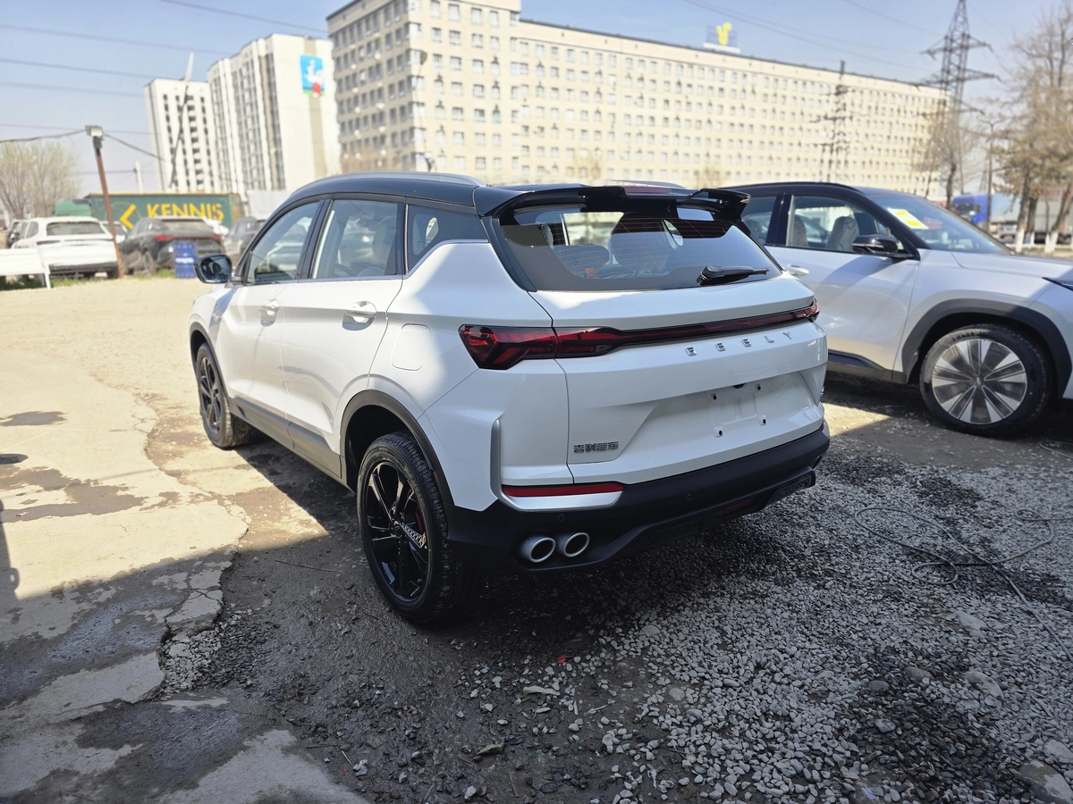Geely Coolray, 2026 — фото 9 из 12