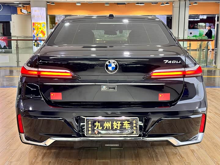 BMW 7 Series, 2024 — фото 6 из 9