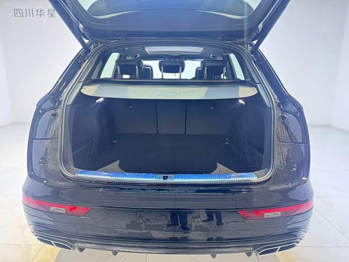 Audi Q5L, 2024 — фото 6 из 9
