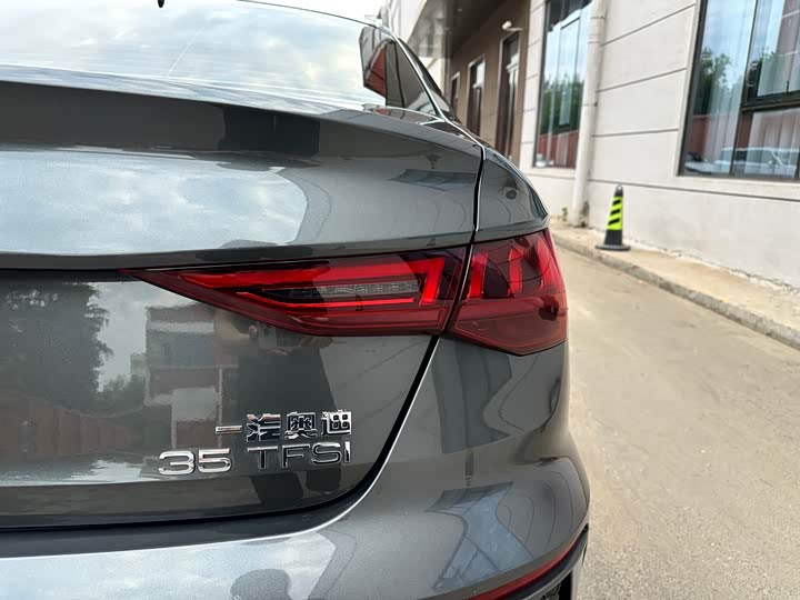 Audi A3, 2023 — фото 6 из 9