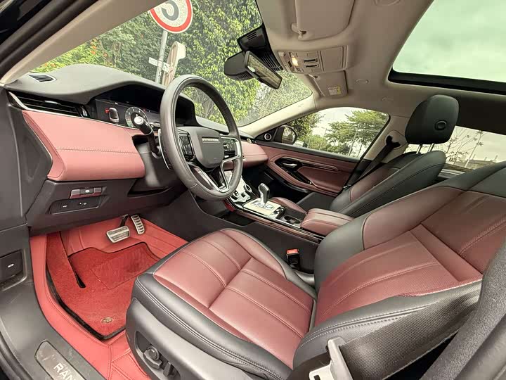 Land Rover Range Rover Evoque L, 2023 — фото 3 из 9