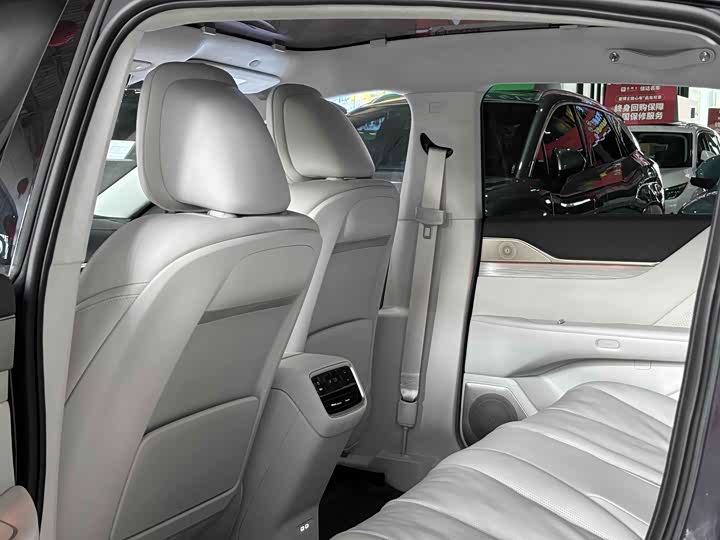 Buick Electra L7, 2025 — фото 7 из 9