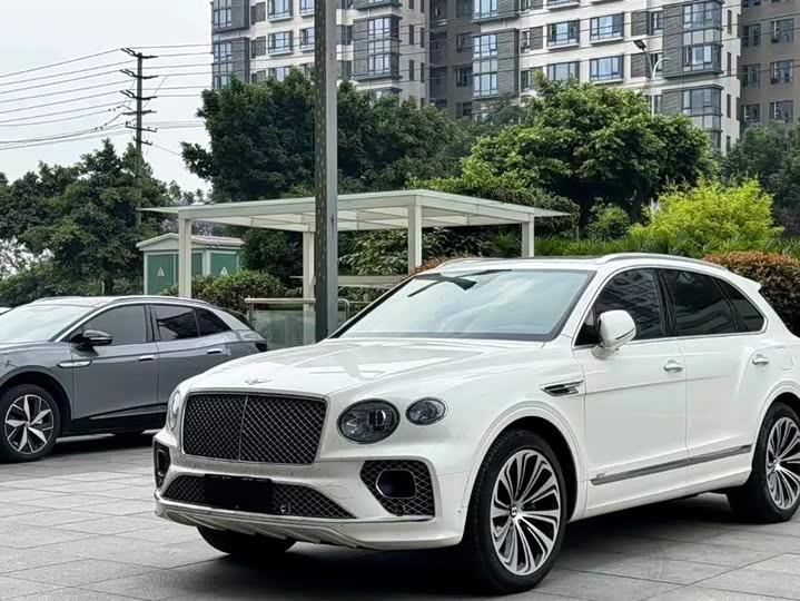 Bentley Bentayga Hybrid, 2022 — купить в Самаре под ключ