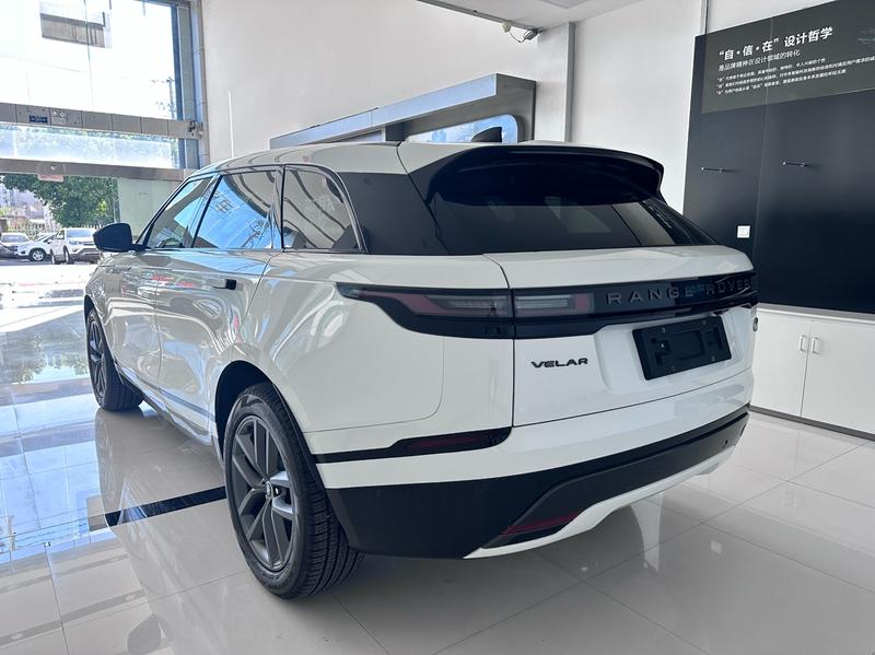 Land Rover Range Rover Velar, 2026 — фото 4 из 11