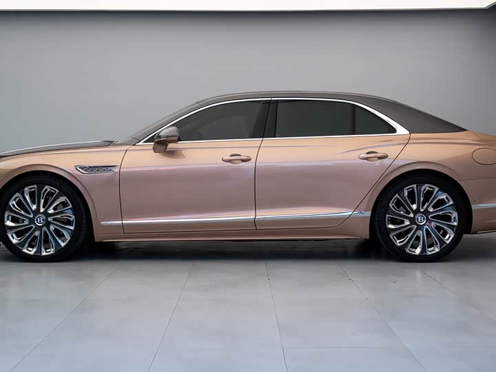 Bentley Flying Spur Hybrid, 2025 — фото 3 из 9