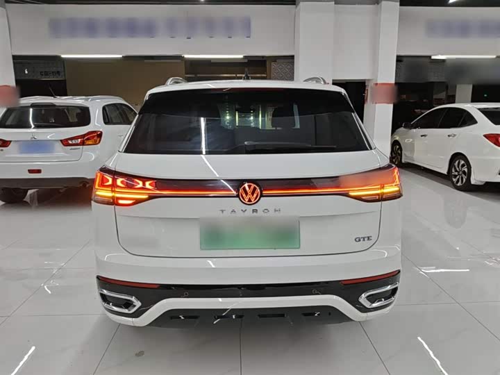 Volkswagen Tayron GTE Hybrid, 2022 — фото 6 из 9
