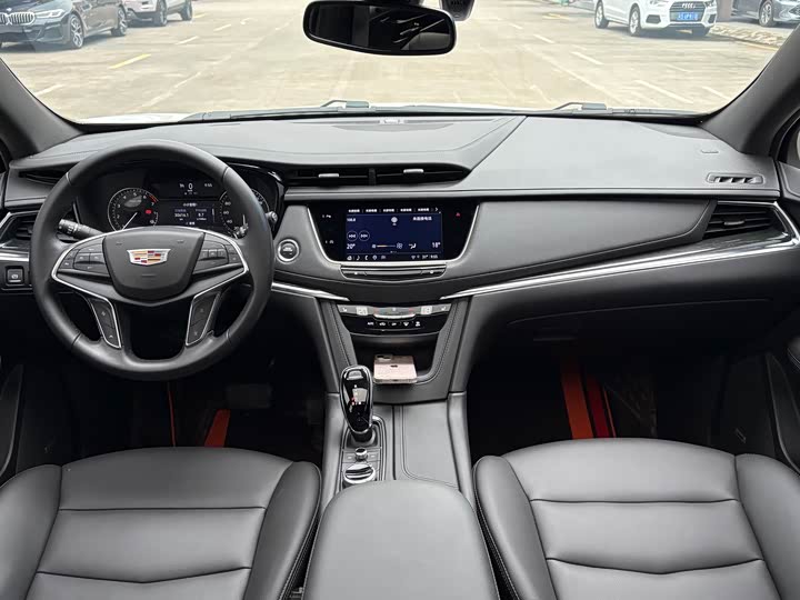 Cadillac XT5, 2022 — фото 6 из 9