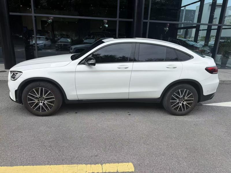 Mercedes-Benz GLC-Class Coupe, 2022 — фото 2 из 10