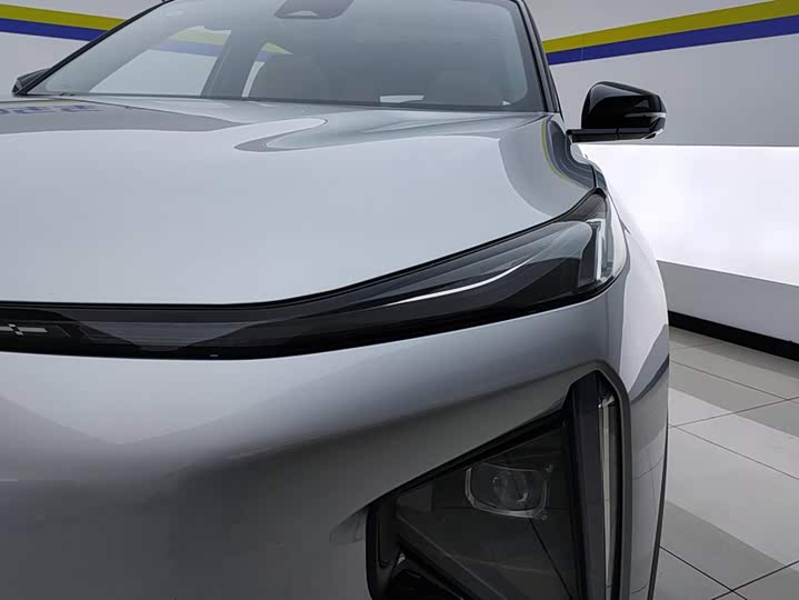 Geely Galaxy L7, 2024 — фото 5 из 9