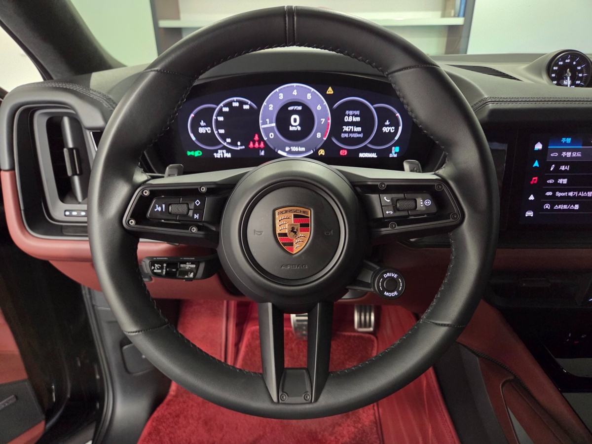 Porsche Cayenne, 2024 — фото 10 из 12