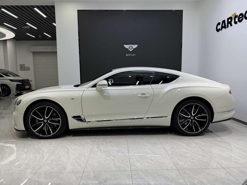 Bentley Continental GT, 2023 — фото 4 из 12