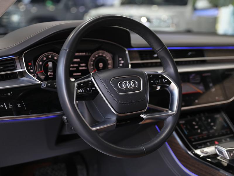 Audi A8, 2024 — фото 9 из 12