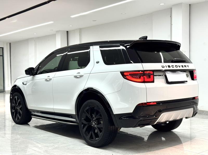 Land Rover Discovery Sport, 2023 — фото 4 из 12