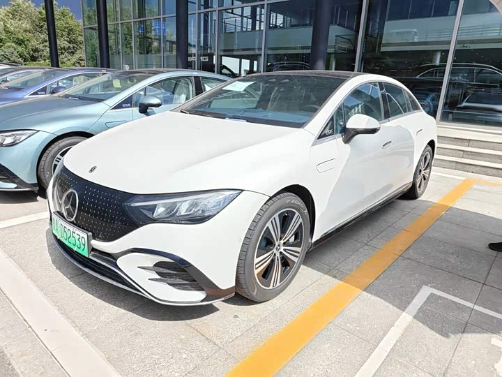 Mercedes-Benz EQE, 2025 — купить в Твери под ключ