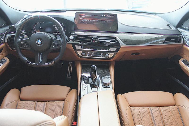 BMW 6 Series GT, 2024 — фото 6 из 11