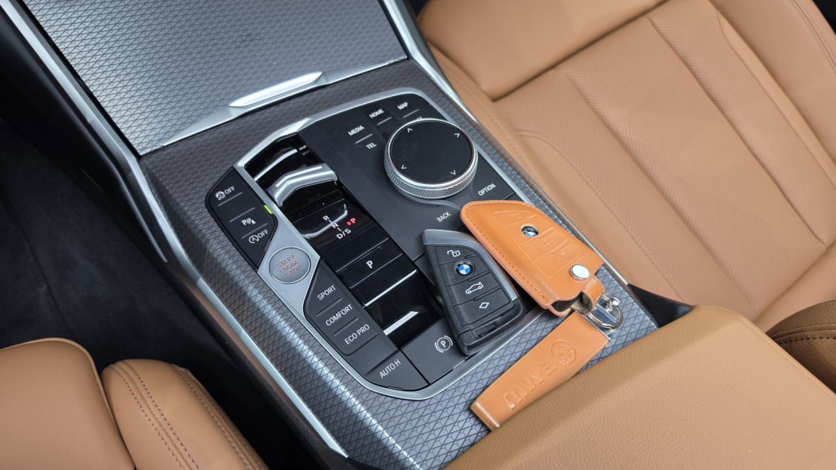 BMW 3 Series, 2025 — фото 9 из 12