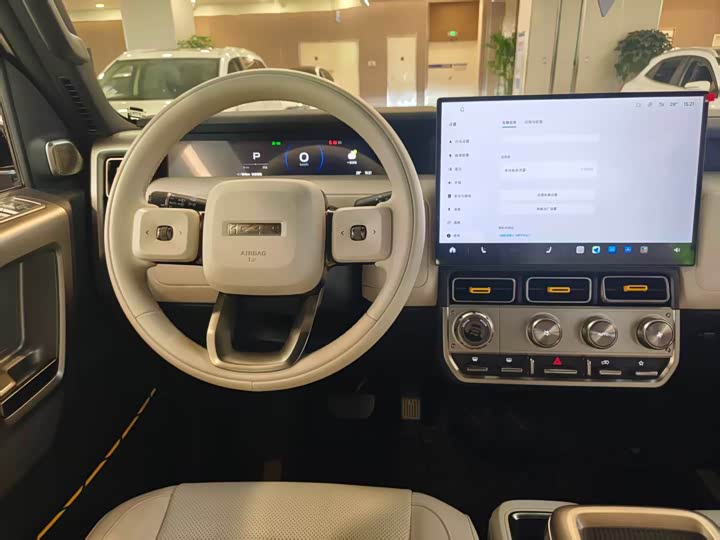 Chery iCar V23, 2025 — фото 5 из 9