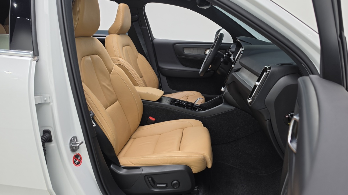 Volvo XC40, 2021 — фото 11 из 12