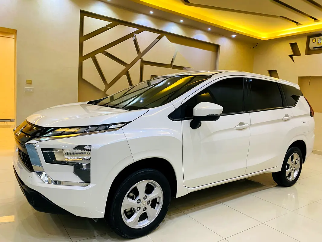 Mitsubishi Xpander, 2023 — фото 8 из 10