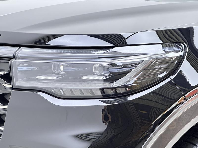 Ford Explorer, 2022 — фото 9 из 12