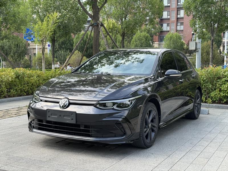 Volkswagen Golf, 2022 — купить в Белгороде под ключ