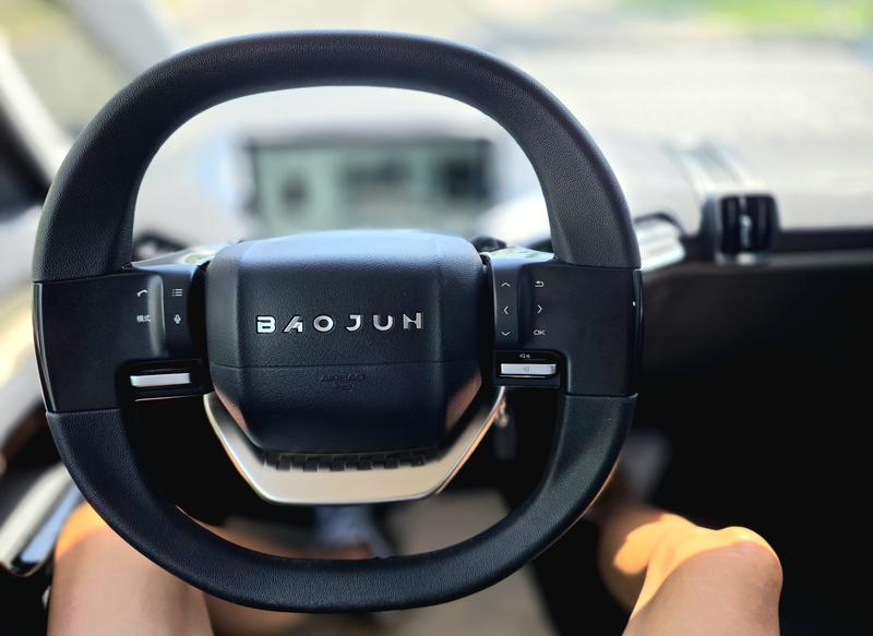 Baojun KiWi EV, 2022 — фото 9 из 11