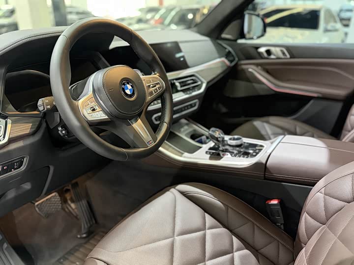 BMW X5, 2023 — фото 5 из 9
