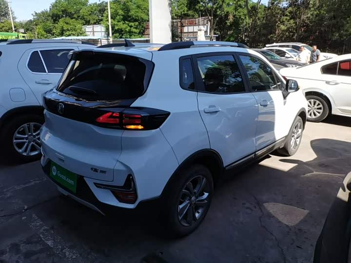 Changan CS15, 2022 — фото 7 из 9