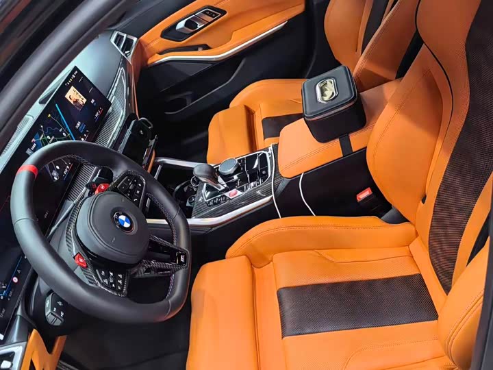 BMW M3, 2025 — фото 6 из 9