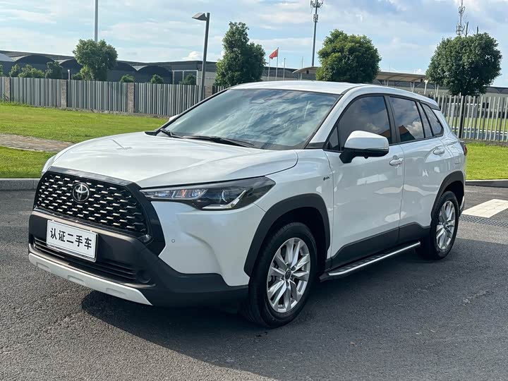 Toyota Corolla Cross, 2024 — купить в Белгороде под ключ