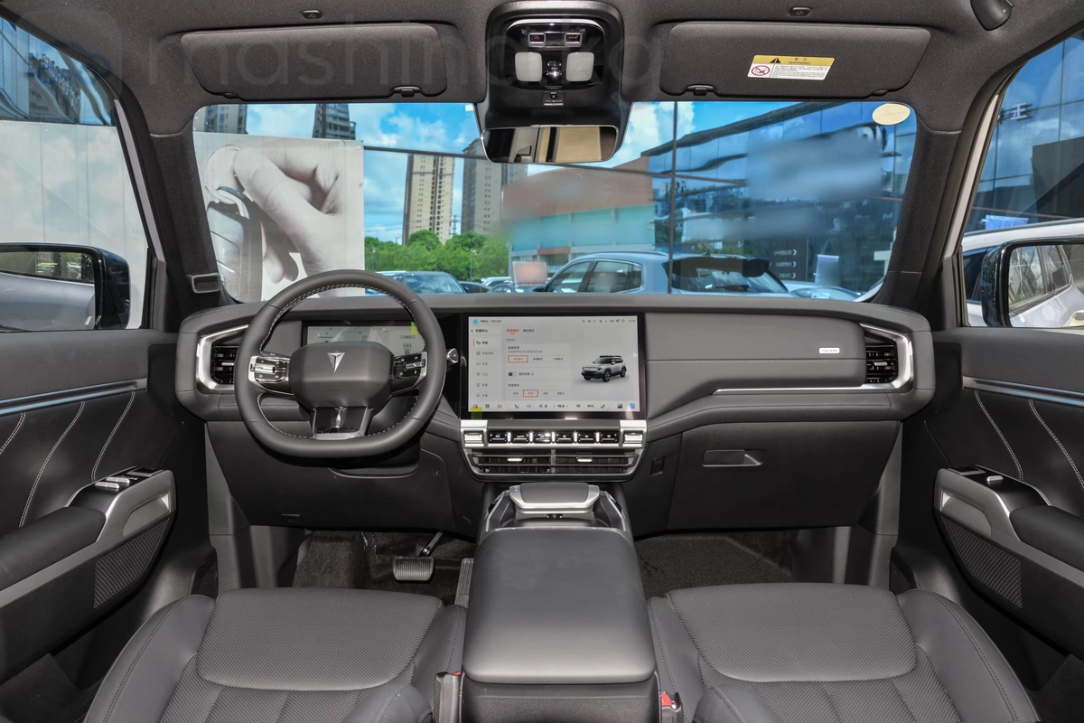 Changan Deepal G318, 2024 — фото 11 из 12