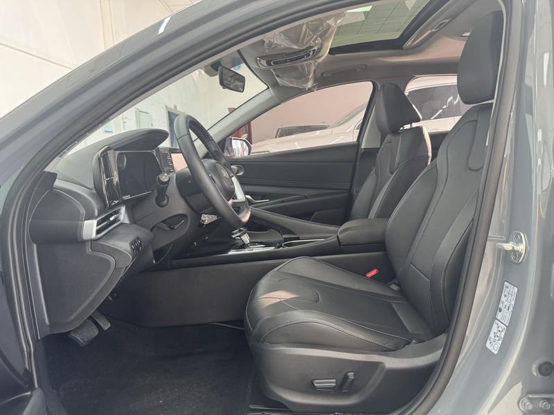 Hyundai Elantra N line, 2023 — фото 11 из 12
