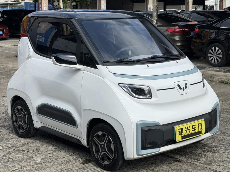 Wuling Nano EV, 2022 — фото 3 из 12