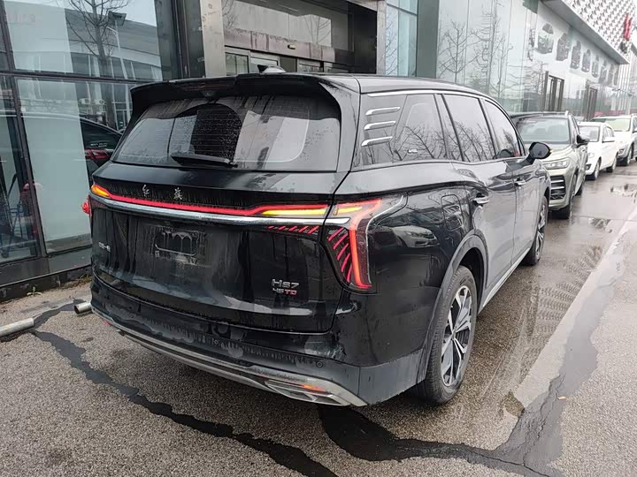 Hongqi HS7, 2025 — фото 5 из 9