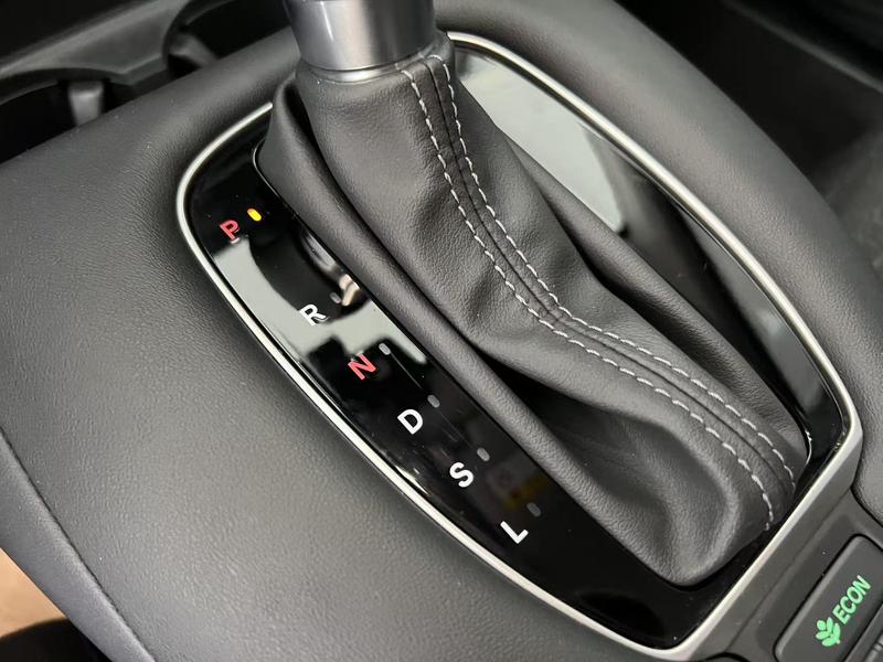 Honda ZR-V, 2023 — фото 9 из 12