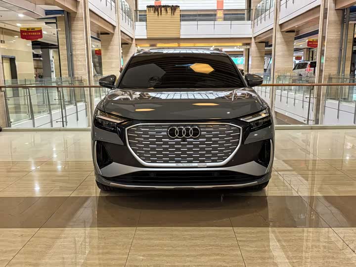 Audi Q4 e-tron, 2023 — фото 8 из 9