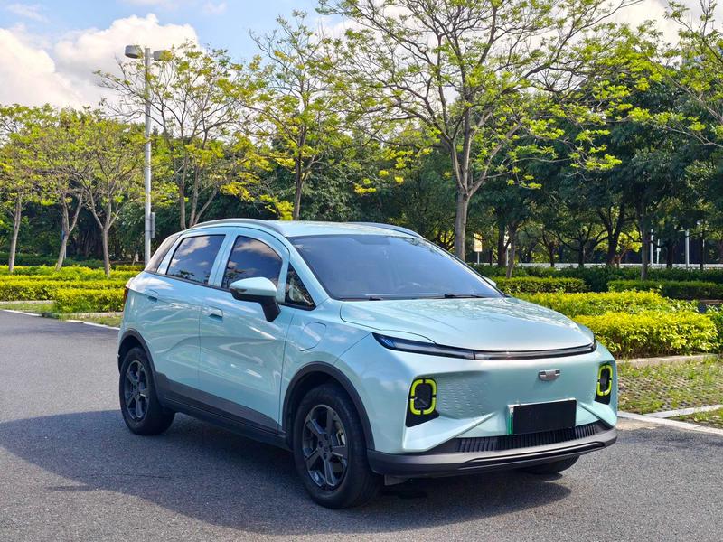 Geely Geometry E Firefly, 2022 — фото 3 из 10