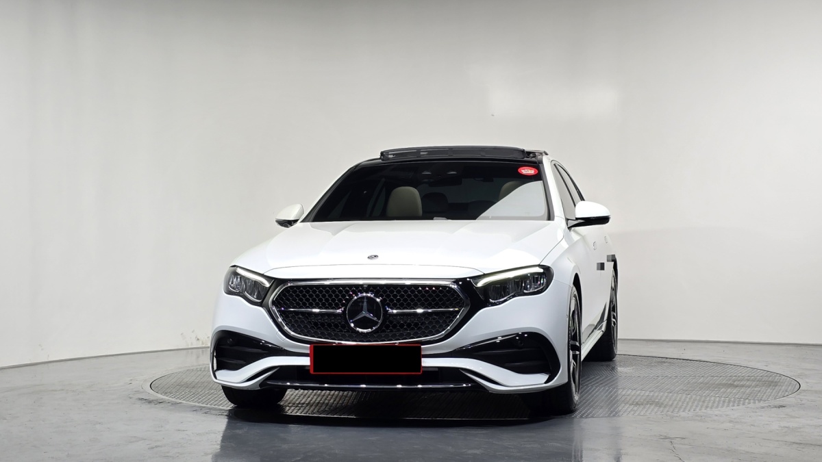 Mercedes-Benz E-Class, 2025 — фото 3 из 12