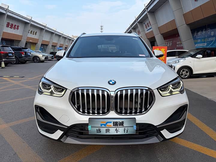 BMW X1, 2022 — фото 2 из 9