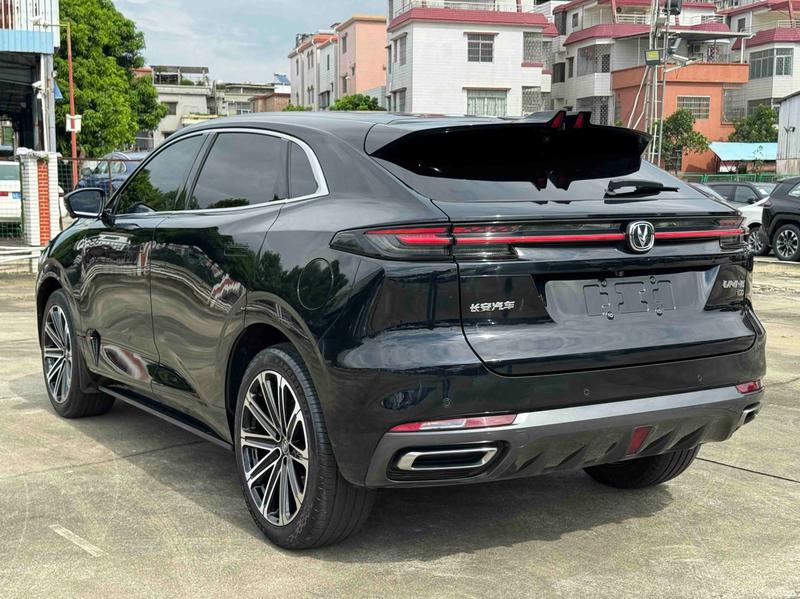 Changan UNI-K Hybrid, 2021 — фото 4 из 12